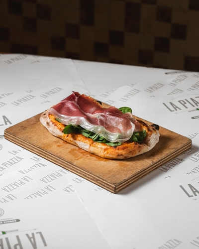 Prosciutto E Rúcula